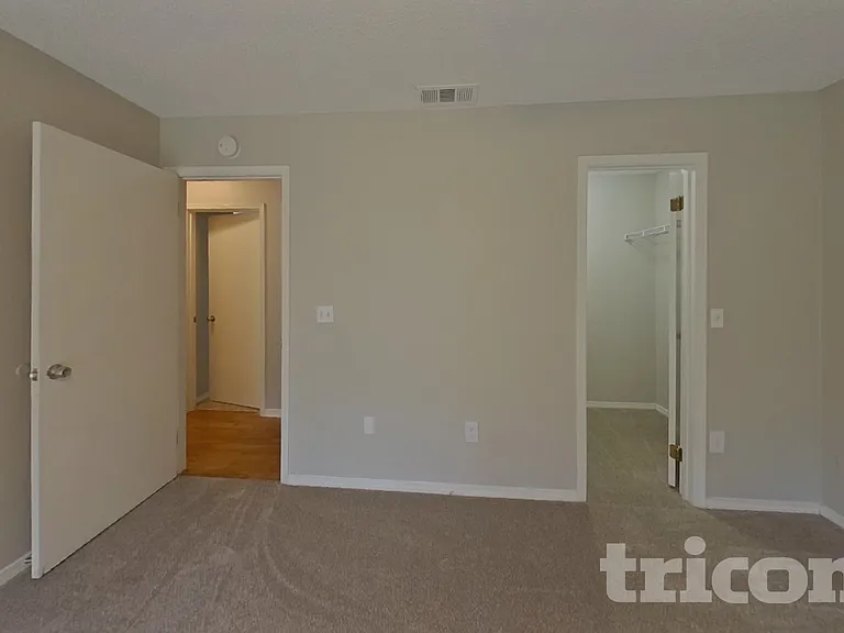 1865 Shannon Lake Dr — Photo 9