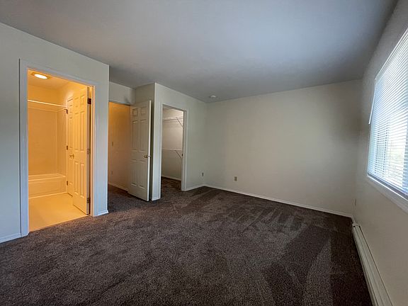 5th image of 209 E 18th Ave