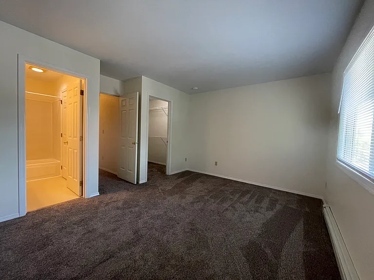 209 E 18th Ave — Photo 5