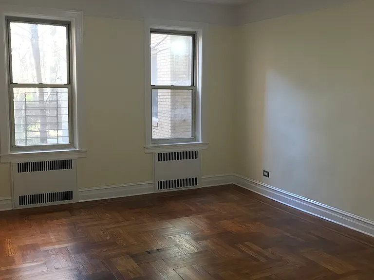7915 35th Ave #1B — Photo 4