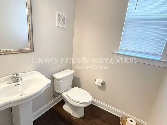 3rd image of 1206 Cobblefield Dr