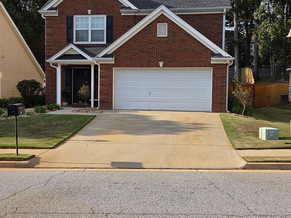 1st image of 706 Hawthorn Ln