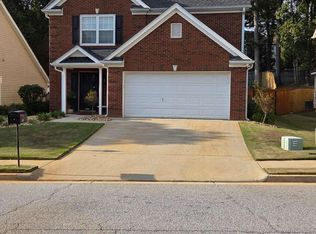 706 Hawthorn Ln, Grayson, GA 30017