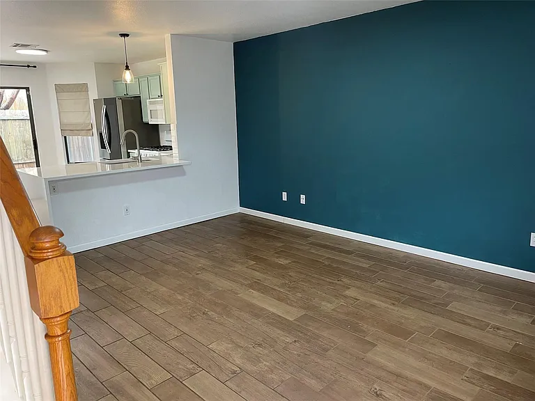 11901 Swearingen Dr #115 — Photo 4