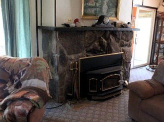 4th image of 152 Lee Ln