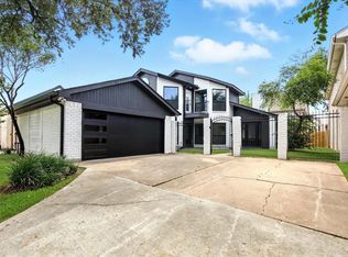 1202 Forest Home Dr, Houston, TX 77077