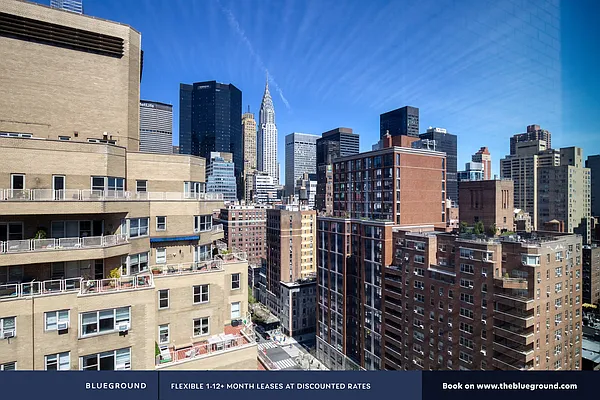 Rented by The Blueground | media 27