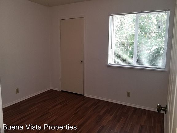 4th image of 10209 Brownie Dr APT D
