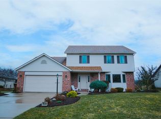 1433 Parlor City Dr, Bluffton, IN 46714