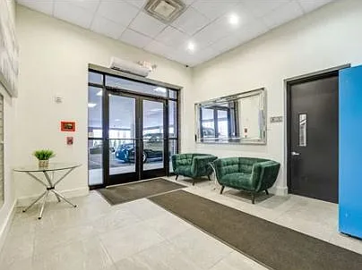 2 bed, $3,200 — Photo 4