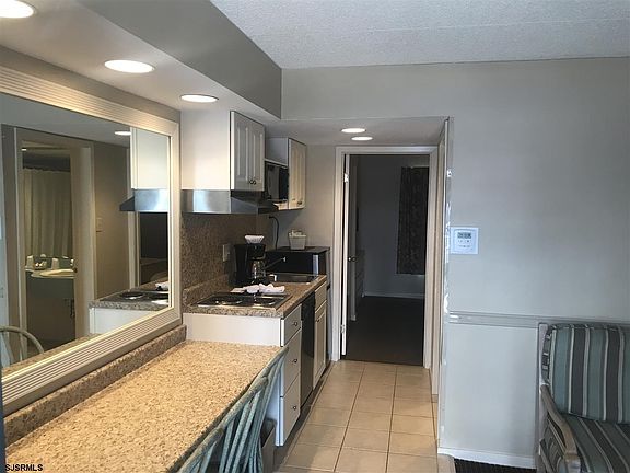 3rd image of 801 10th St #260