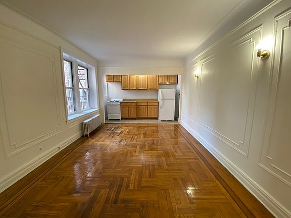 5th image of 41-15 46th St #G3