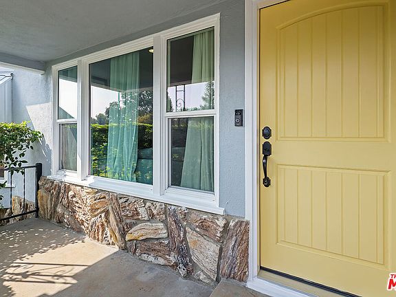 3rd image of 6717 De Celis Pl