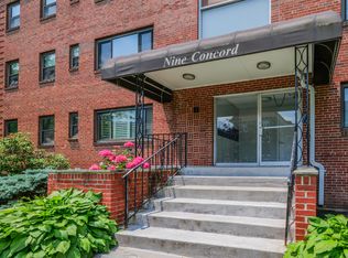 9 Concord St APT C2, West Hartford, CT 06119
