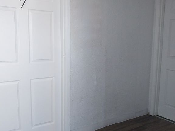 3rd image of 6930 Silverton Ave APT 7