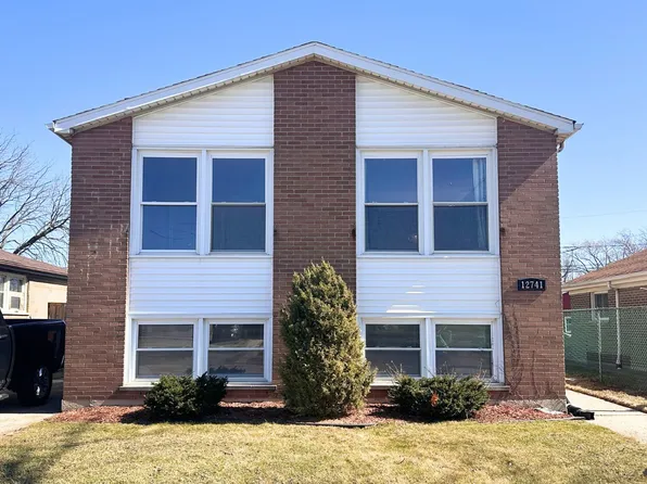 12741 S Manistee Ave, Chicago, IL 60633