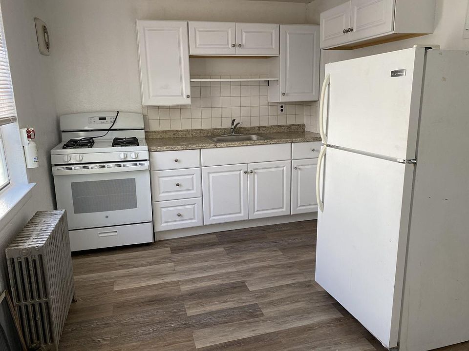 20 Bryant Ave Roslyn NY Zillow