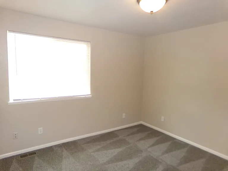844 Apex Dr #A — Photo 12