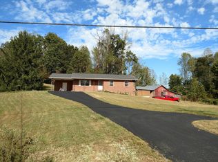 2263 Cave Springs Rd, Tazewell, TN 37879