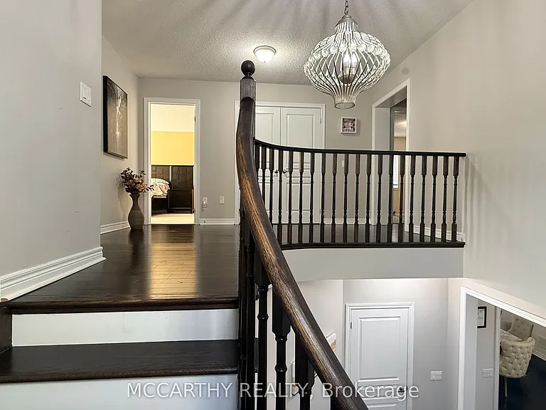 124 Johnson Dr — Photo 17