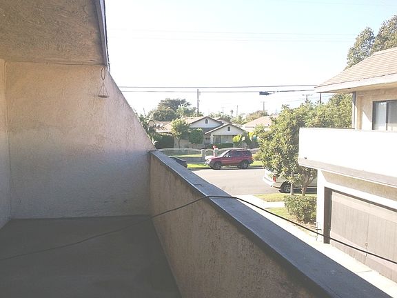 3rd image of 434 N Dalton Ave APT B