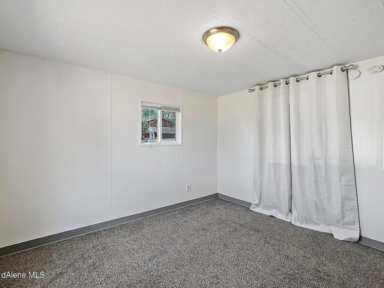 5858 E Colin Dr — Photo 17