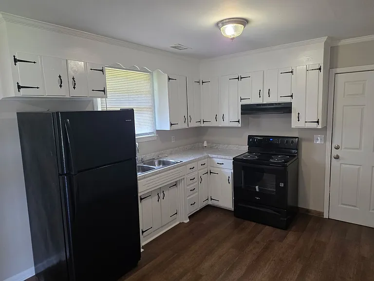 3214 Wilmoth Ct — Photo 4