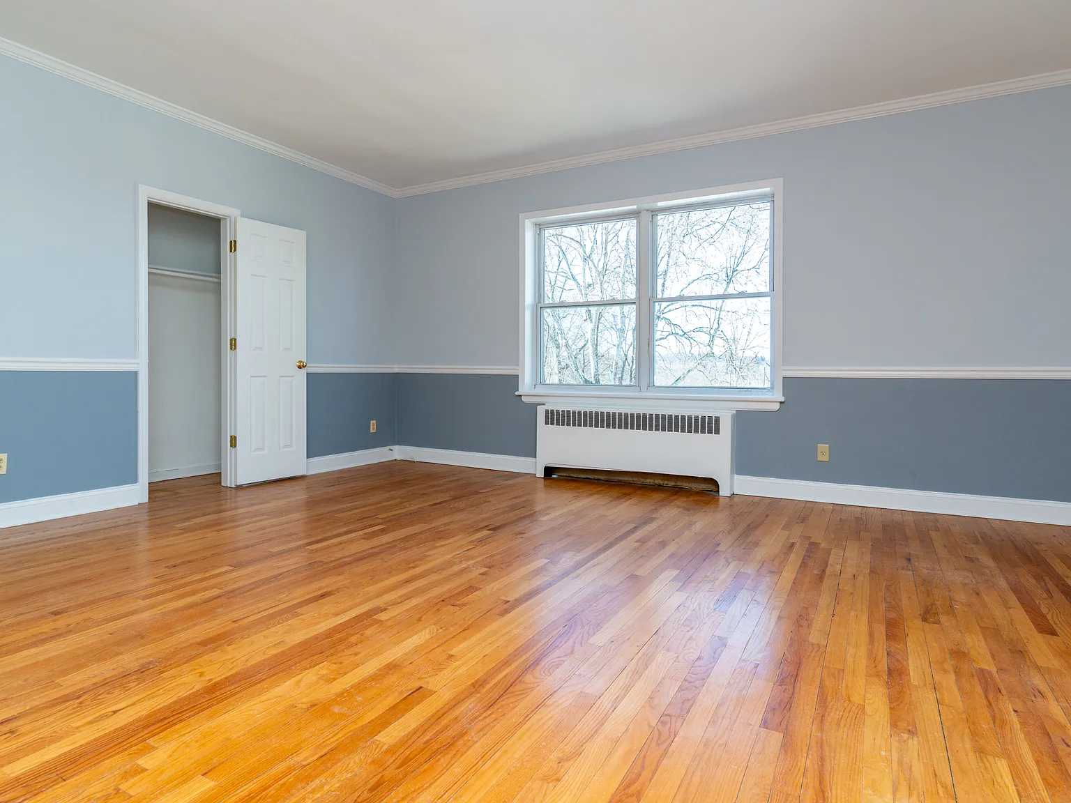 2 bed, 828 sqft, $2,400 — Photo 3