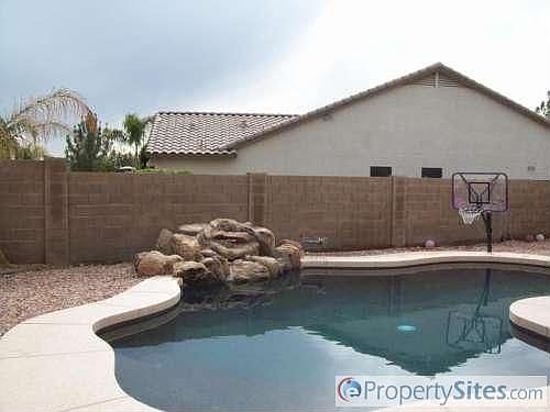 4th image of 10116 W Potter Dr