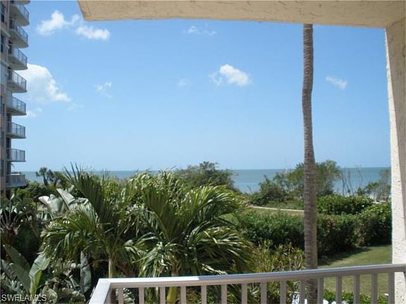 3rd image of 7360 Estero Blvd APT 103