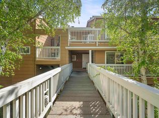 188 Farm Ln, Martinez, CA 94553