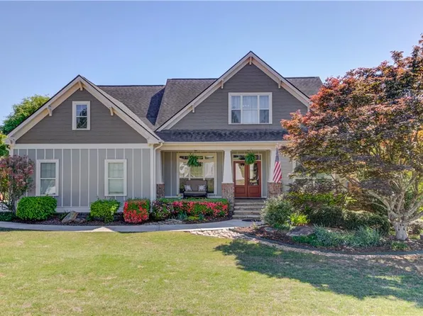 3012 Brooks Trl, Monroe, GA 30656