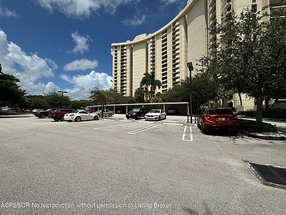 4th image of 2450 Presidential Way APT 1107