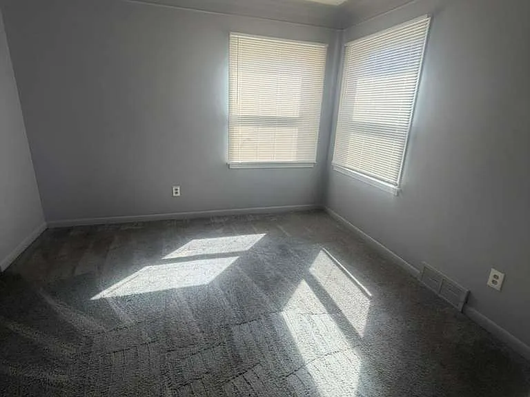 13873 Carlisle St — Photo 11