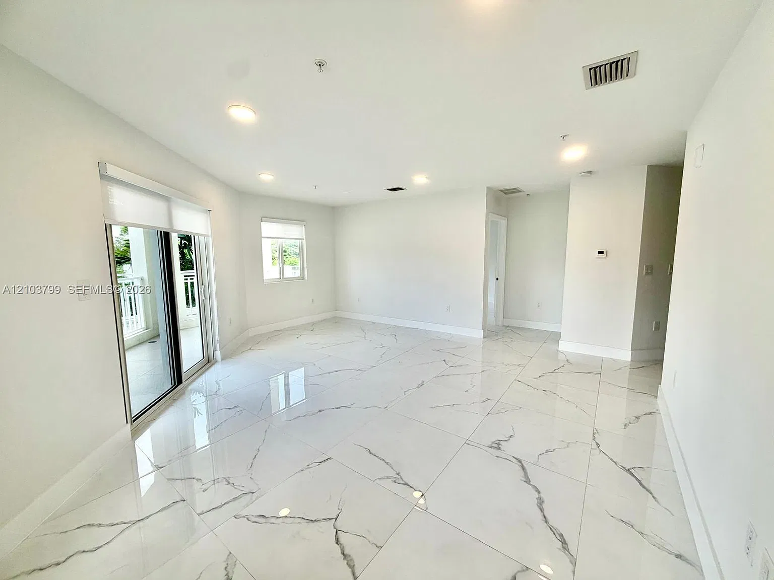 Islands At Doral 1st Addi — Photo 1