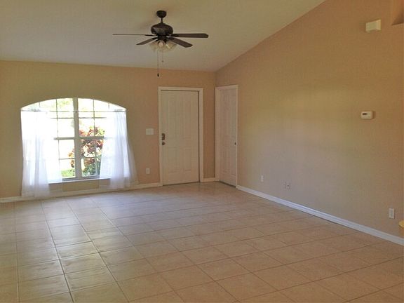 3rd image of 1508 NE 35th Ter