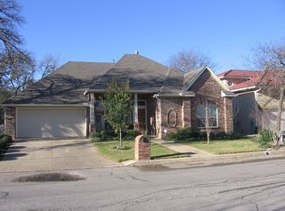 124 Navato Blvd, Hollywood Park, TX 78232