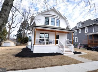 111 Carlisle Rd, Audubon, NJ 08106