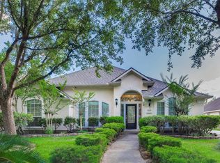 14311 Alamosa Ct, Sugar Land, TX 77498
