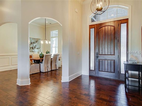 5th image of 11 Mead Ln