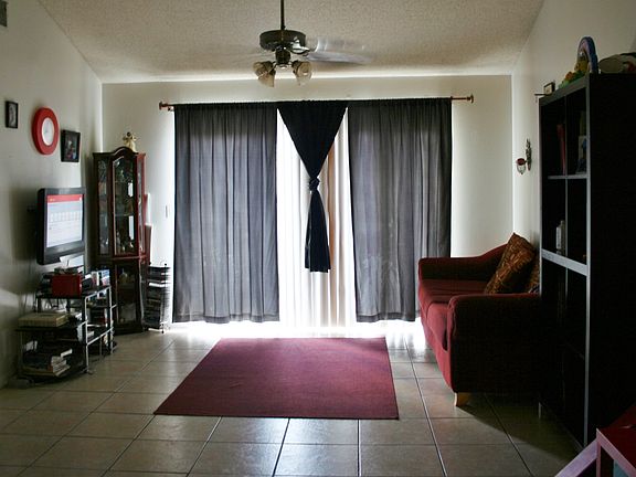 4th image of 3268 Laurel Dale Dr