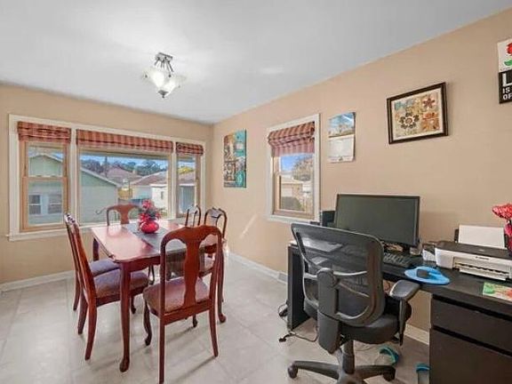 5th image of 4146 Wisconsin Ave #1