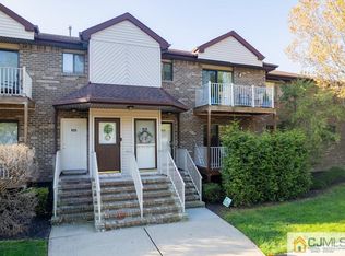 4416 Birchwood Ct, North Brunswick, NJ 08902