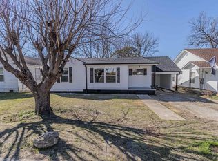 620 N 6th St, Paragould, AR 72450