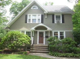 16 Douglas Pl, Verona, NJ 07044