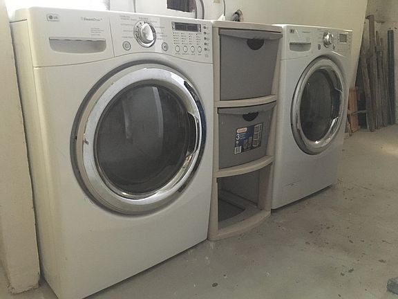 2nd image of 667 Winthrop Ave
