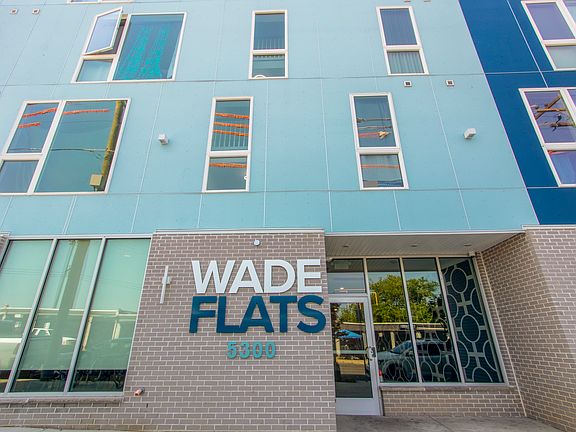 2nd image of 5300 Whitby Ave Unit 304
