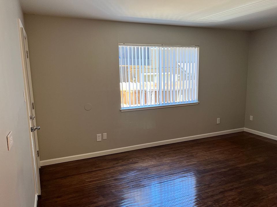 1st image of 2224 O St APT 3