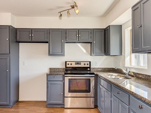 Plenty of Cabinets