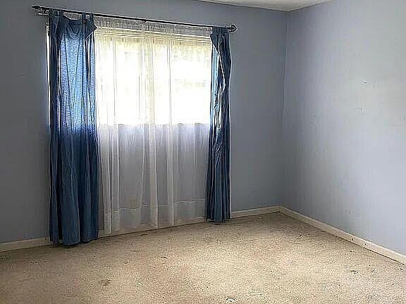3rd image of 6359 WALTHO Drive